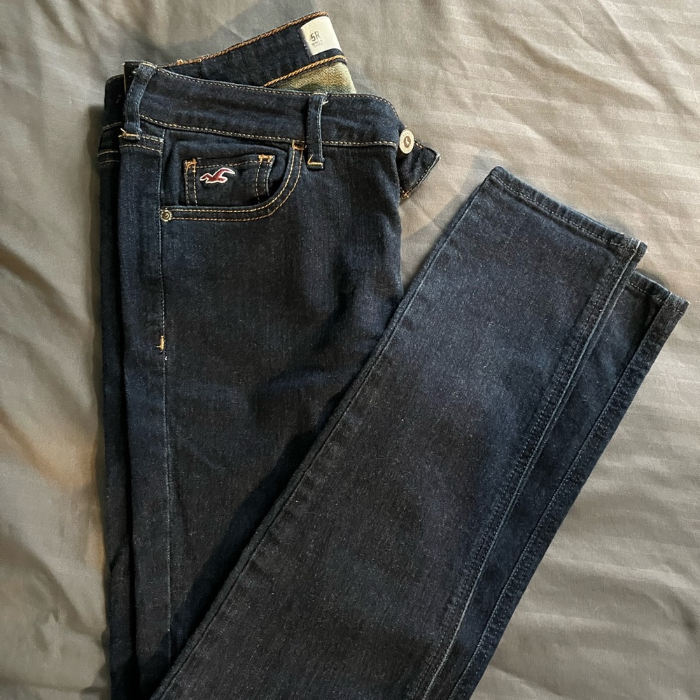 Hollister Jeans: size 5